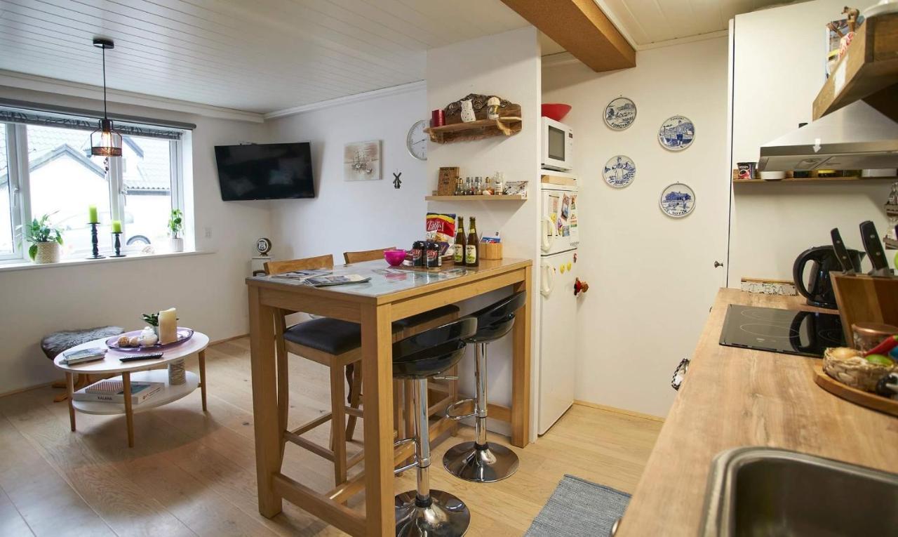 Romantic Klaksvik Apartment Ngoại thất bức ảnh